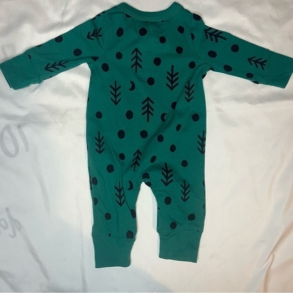 Set of Two Baby Cat & Jack Long Sleeve Jumpsuits in Size Newborn - Picture 7 of 16